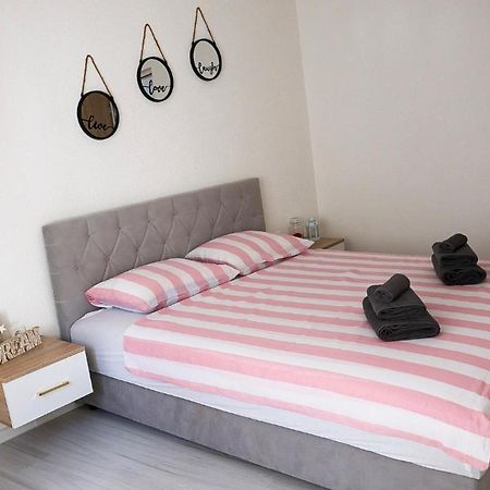 Apartament Apartman Sun Mostar Zewnętrze zdjęcie